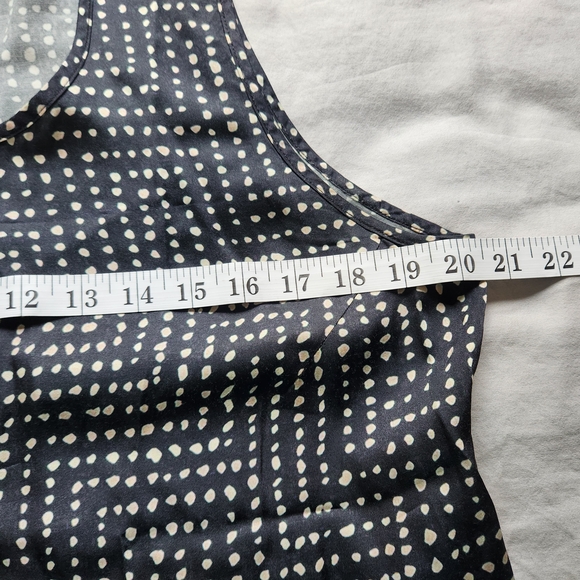 [L] Nile‎ Black and White Patterned Women's Sleeveless Blouse Size Large - Picture 8 of 10